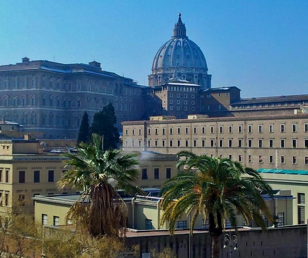 U@Vatican - Suites Centrali E Vicine Alla Metro Rome Room photo